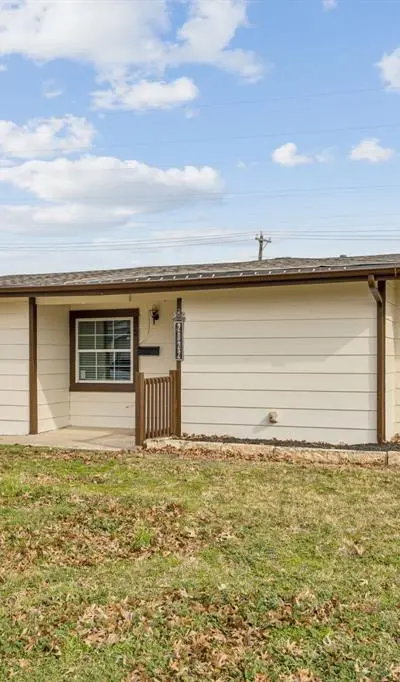 2822 Fir Park, Richland Hills TX 76118 - Photo 2