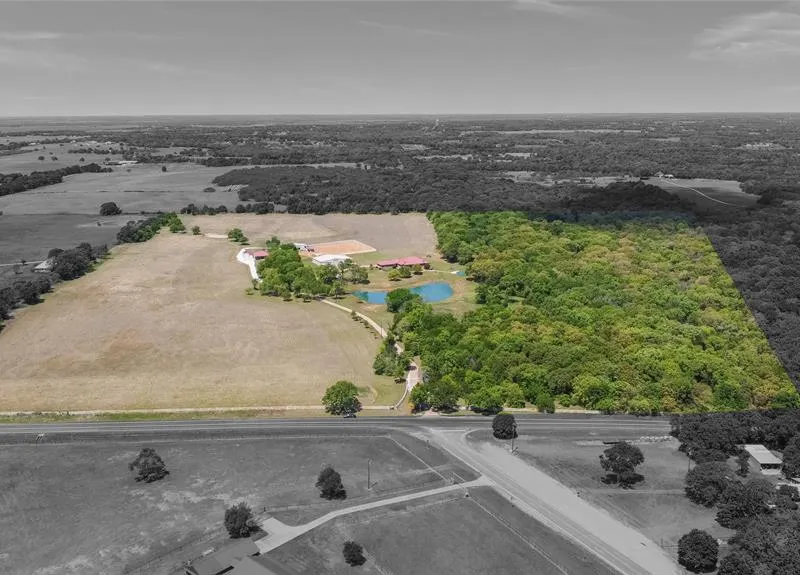 1561 FM 934, Blum TX 76627