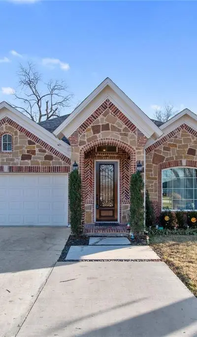 1930 Muncie Avenue, Dallas TX 75212
