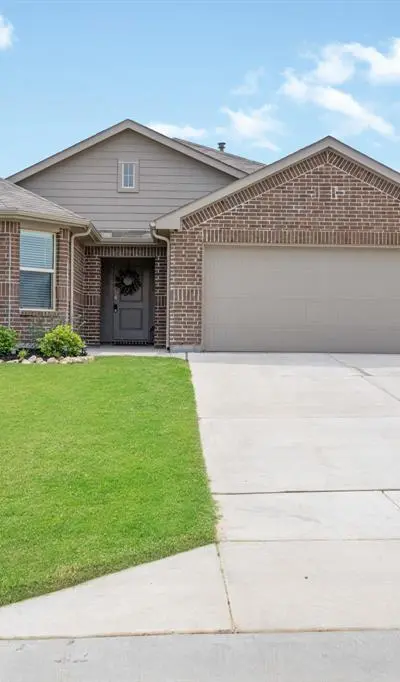 13521 Gunsmoke Lane, Cresson TX 76035