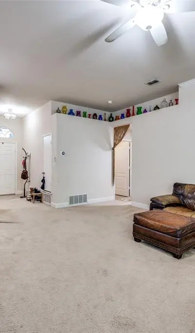 8233 Edgepoint Trail, Fort Worth TX 76053 - Photo 5