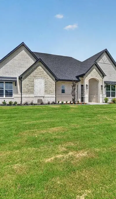 1045 Arbor Vista Drive, Azle TX 76020 - Photo 5
