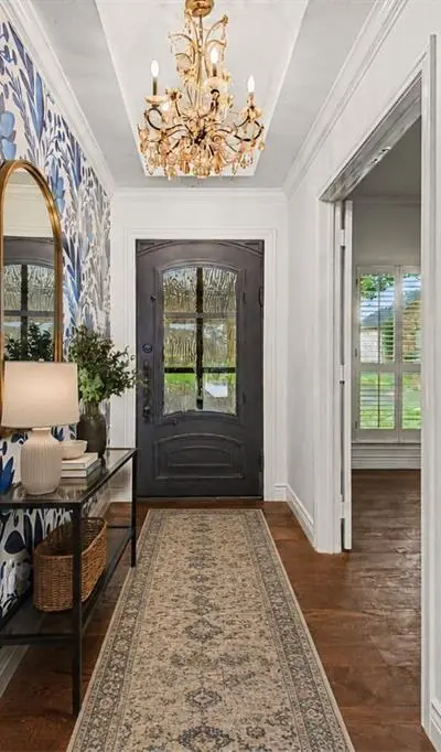 6812 Summer Meadow Lane, Dallas TX 75252 - Photo 2