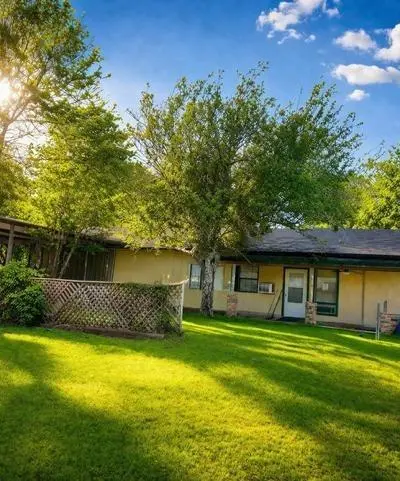 519 Berke Street, Newark TX 76071