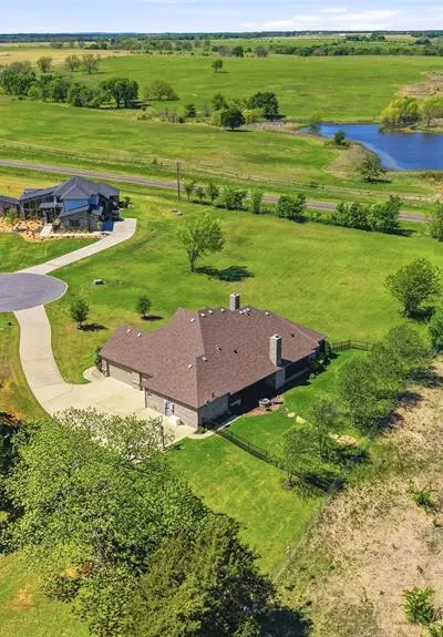 56 Turtle Point Lane, Gordonville TX 76245