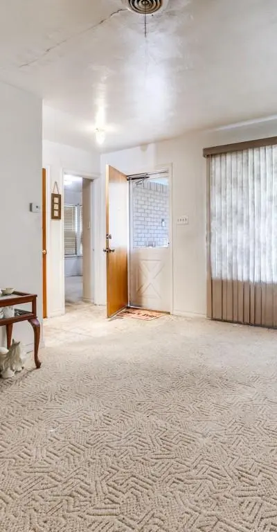 2804 S 5th Street, Garland TX 75041 - Photo 2