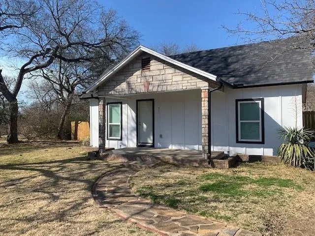 511 E Washington Street, Denison TX 75021