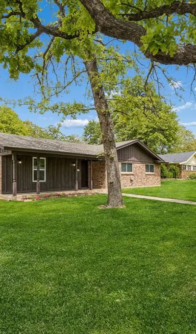 740 Joanna Drive, Hurst TX 76053