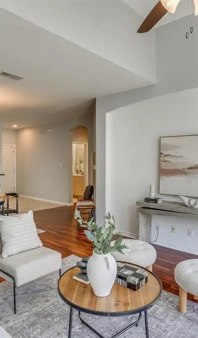 1020 Texas Street # 3304, Fort Worth TX 76102 - Photo 2