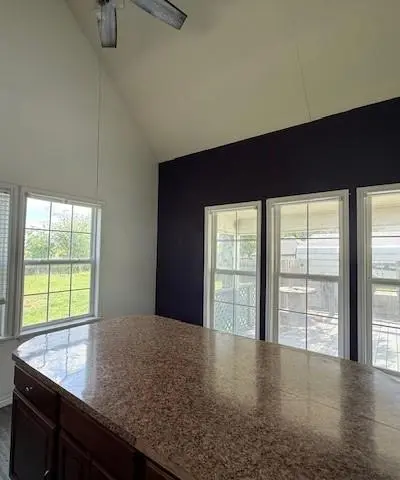 312 Poplar Street, Italy TX 76651 - Photo 5