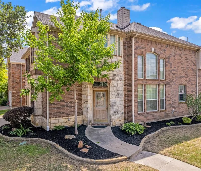 2007 Chittam Drive, Euless TX 76039