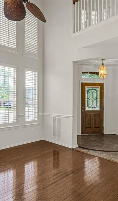 2007 Chittam Drive, Euless TX 76039 - Photo 4