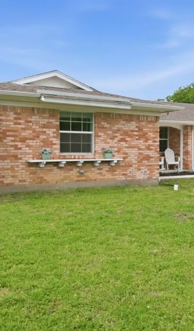 4709 Everest Drive, Fort Worth TX 76132 - Photo 2