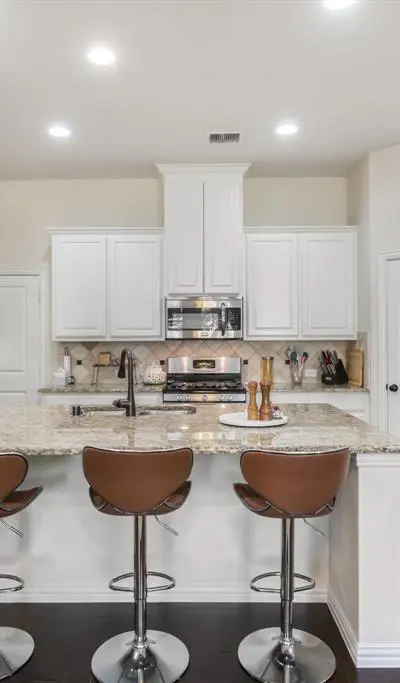 3922 Canton Jade Way, Arlington TX 76005 - Photo 3