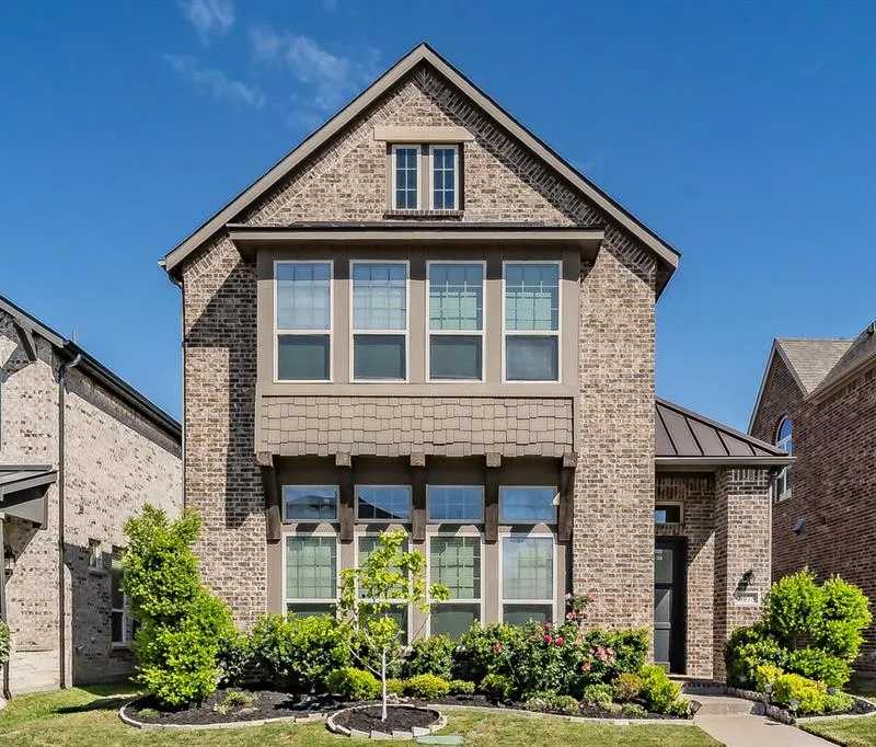 8075 Sunflower Lane, Dallas TX 75252