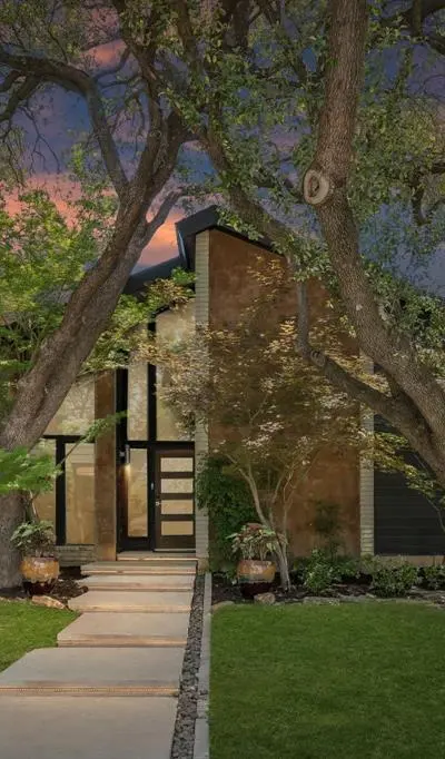 7001 Kingshollow Drive, Dallas TX 75248