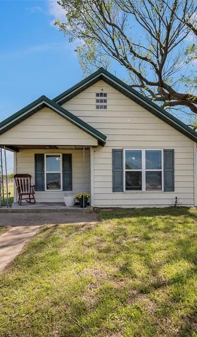 3913 Fm1956, Nocona TX 76255