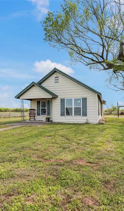 3913 Fm1956, Nocona TX 76255 - Photo 4