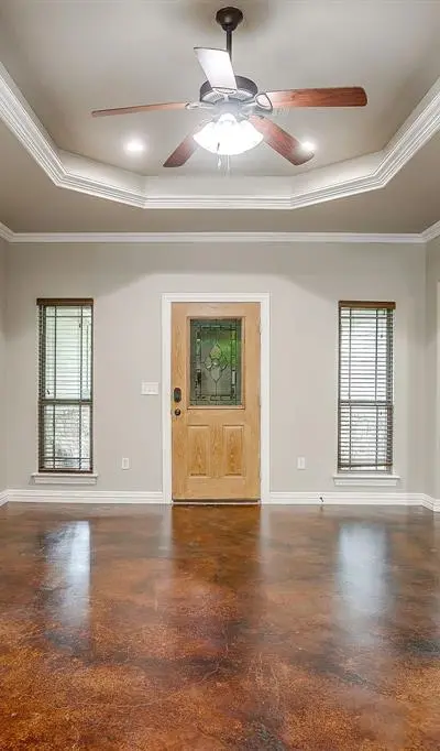 212 W 1st Street, Weatherford TX 76086 - Photo 4