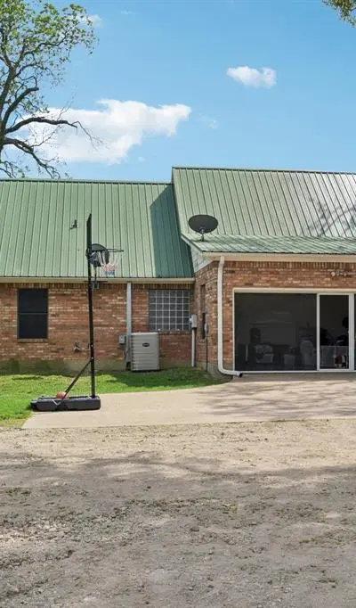 1143 Rs County Road 2300, Emory TX 75440 - Photo 3