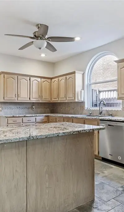 2604 Spring Lake Drive, Richardson TX 75082 - Photo 2