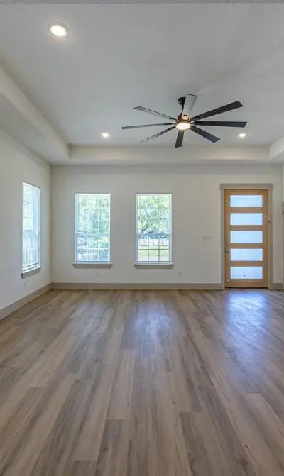 816 Glen Garden, Fort Worth TX 76104 - Photo 3