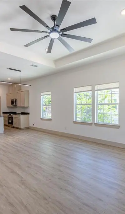 805 Glen Garden, Fort Worth TX 76104 - Photo 5