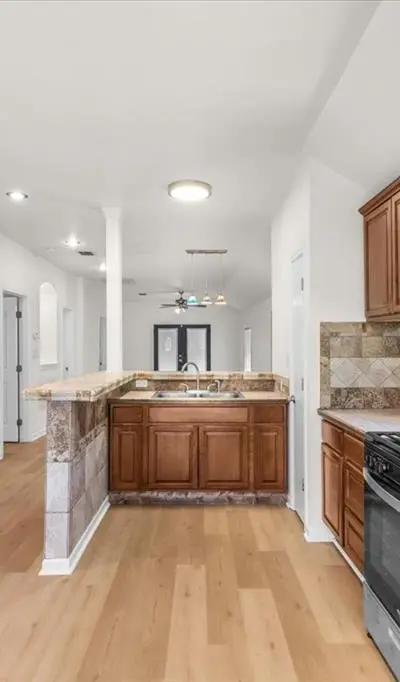 828 Springer Avenue, Fort Worth TX 76114 - Photo 4