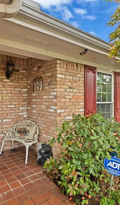 1823 Ridgebrook Drive, Arlington TX 76015 - Photo 4