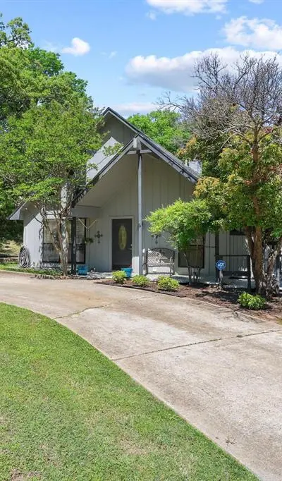 325 Lakewood Lane, Pottsboro TX 75076