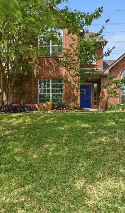 1913 W Arbor Rose Drive, Grand Prairie TX 75050
