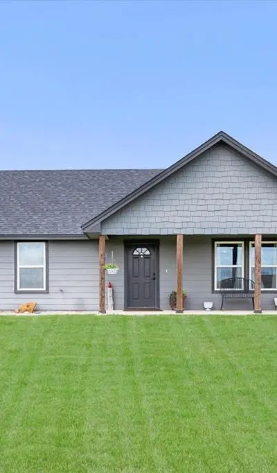 2004 Brown Loop, Poolville TX 76487
