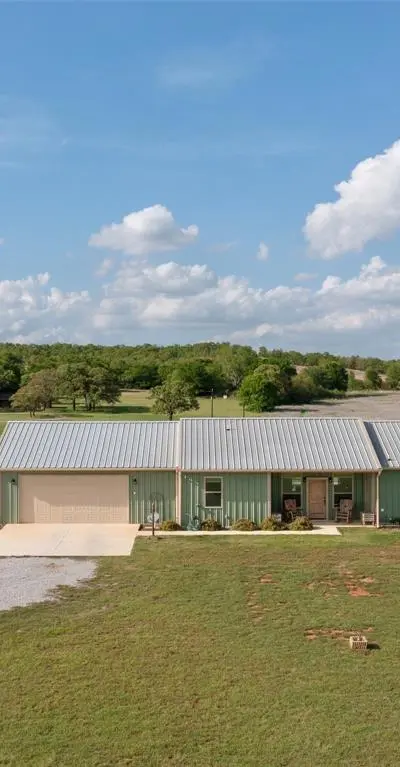 1020 County Road 1596, Alvord TX 76225 - Photo 4