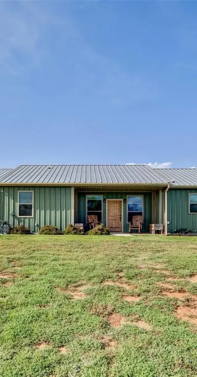 1020 County Road 1596, Alvord TX 76225 - Photo 5