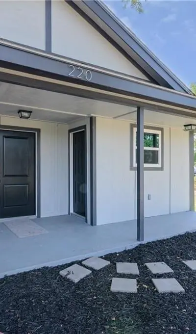 220 Bella Vista Drive, West Tawakoni TX 75474 - Photo 4