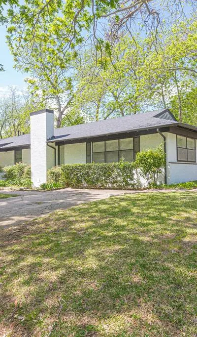 2709 Fairfax Drive, Garland TX 75041 - Photo 2