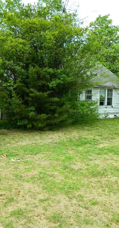 402 W Fannin Street, Leonard TX 75452
