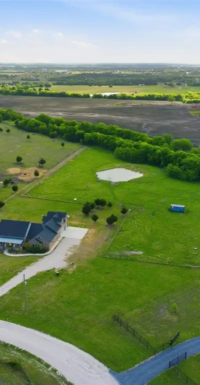 4299 County Road 1098, Celeste TX 75423 - Photo 4