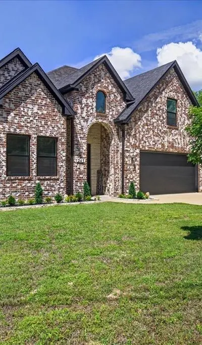 245 Autumn Wood Trail, Gun Barrel City TX 75156 - Photo 2