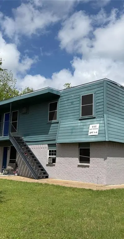 111 E Rogers Street, Arlington TX 76011 - Photo 3