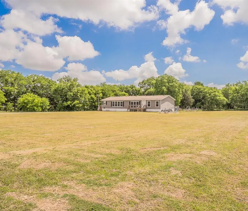 8636 County Road 148, Kaufman TX 75142