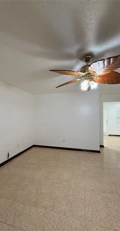3009 Mira Vista Court, Dallas TX 75236 - Photo 4