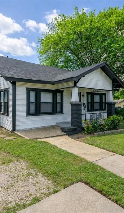 2628 Avenue G, Fort Worth TX 76105 - Photo 4