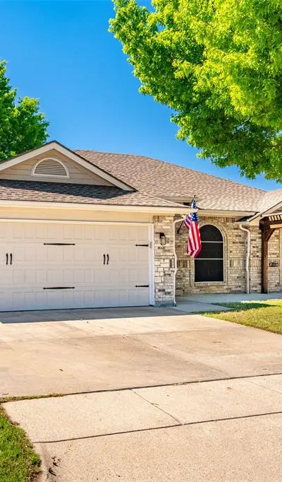 9216 Harvard Avenue, Fort Worth TX 76118