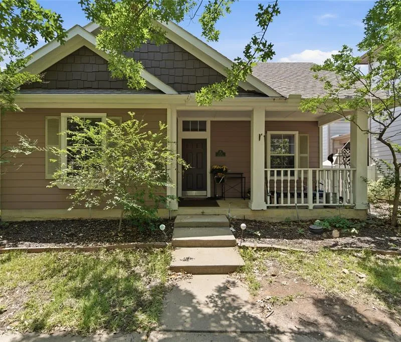 1728 Mercer Way, Savannah TX 76227