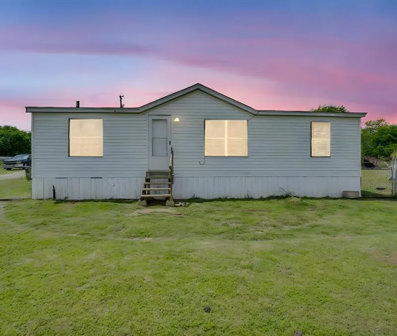 373 Eubanks Road, Maypearl TX 76064