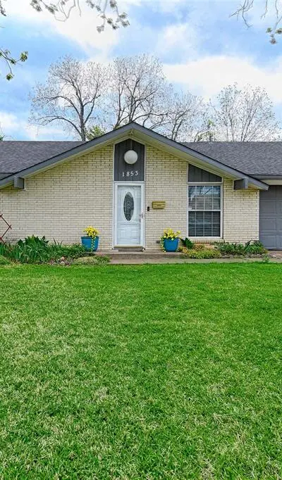 1853 Tompkins Drive, Grand Prairie TX 75051