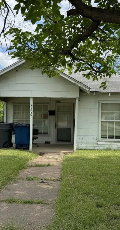 3206 N Jim Miller Road, Dallas TX 75227