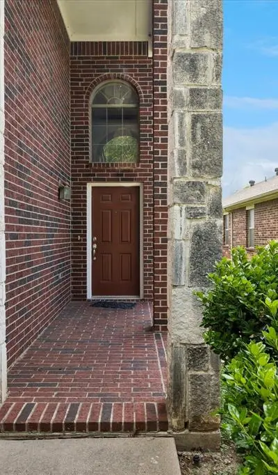 1107 Kielder Court, Fort Worth TX 76134 - Photo 4