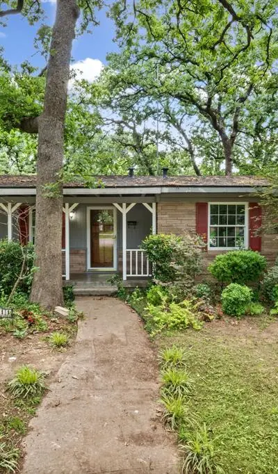 1311 W Lavender Lane, Arlington TX 76013